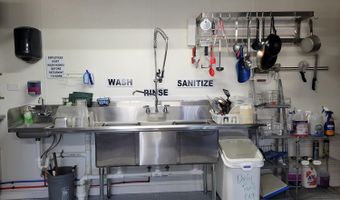 8348 S State Highway 5, Ava, MO 65608