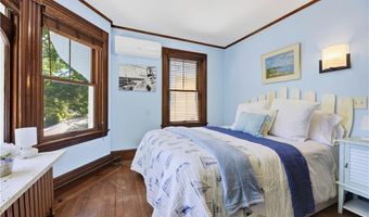 12 Park St, Newport, RI 02840