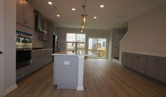 2730 Hunter Woods Dr, Apex, NC 27502