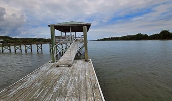7919 Pelican Bay Dr, Awendaw, SC 29429