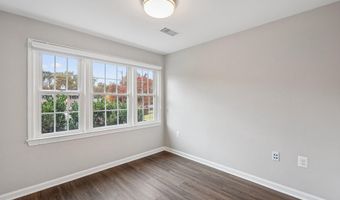 8217 CINDY Ln, Bethesda, MD 20817