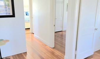 169 Gosnold St, Barnstable, MA 02601