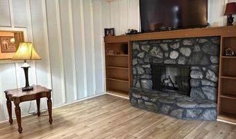 408 Duryea Dr, Auburn, IN 46706