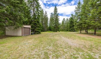 8924 E Black Bear Rd, Athol, ID 83801