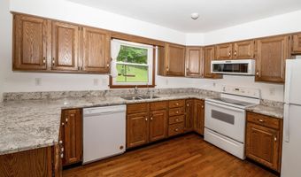 9382 Royal Oak Dr, Alexandria, KY 41001