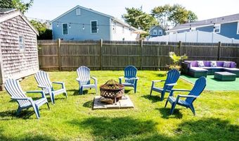 58 Allston Ave, Middletown, RI 02842