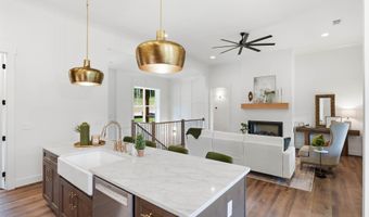 56 Waterfront Way, Alexander City, AL 35010