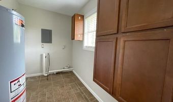 2004 ROANOKE St, Alexandria, LA 71301