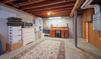 7 Robin Hill Ln, Athens, OH 45701