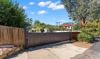 3045 Mary Ln, Escondido, CA 92025