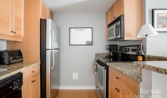 37 Hiawassee St E202, Asheville, NC 28801