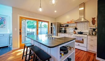 111 MCFEE St, Lewes, DE 19958