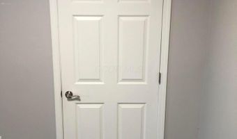 5536 Cedar 5536A, Columbus, OH 43228