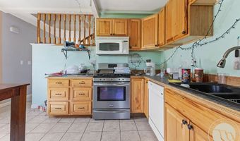 102 Riverside Rd, Billings, MT 59101