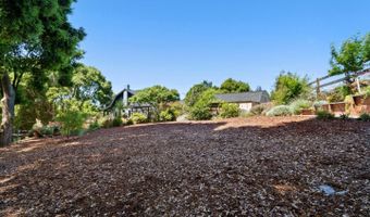 995 Old Farm Ln, Aptos, CA 95003