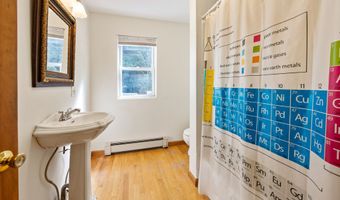 479 Blacks Rd, Cheshire, CT 06410
