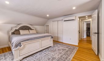 37 Cawley St, Bristol, CT 06010