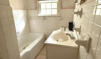 407 W Monroe St, Aberdeen, MS 39730