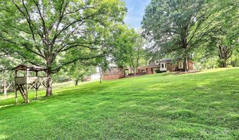 4210 Pepperidge Dr, Charlotte, NC 28226