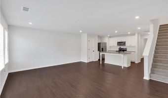 313 Rolling Green Rd, Adairsville, GA 30103