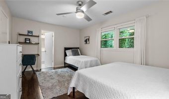 204 Cold Creek Dr, Alpharetta, GA 30009