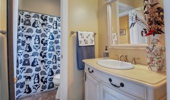 197 Saint Andrews Dr, Barboursville, WV 25504