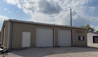 410 S Main St, Archie, MO 64725