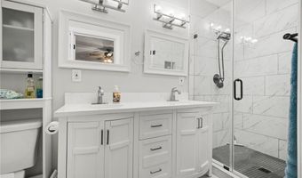 908 N 5th Ter, Barling, AR 72923