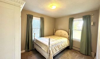 11 Cuyuna Dr, Virginia, MN 55792