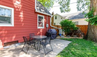 1019 Harding Ave, Ames, IA 50010
