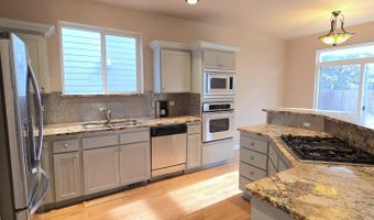 17980 NW RAPID St, Beaverton, OR 97006