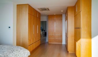 11 Lakeview Ter, Burlington, VT 05401