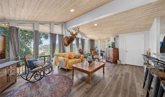 17535 Bear Valley Ln, Escondido, CA 92027