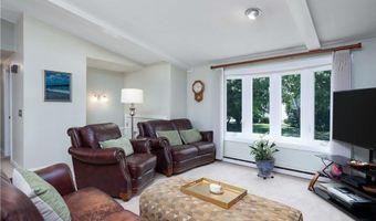184 Vallette St, Cranston, RI 02920