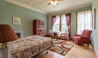 286 Carter St, Barnet, VT 05821