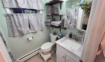 22 Edward St, Coventry, RI 02816