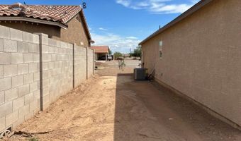 8500 W CORONADO Dr, Arizona City, AZ 85123