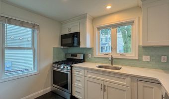 212 W 6th St 212, Boston, MA 02127