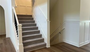 580- Hardwick Dr, Aurora, OH 44202