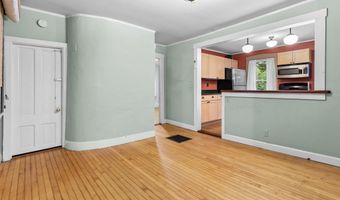 15 Grant St, Bangor, ME 04401