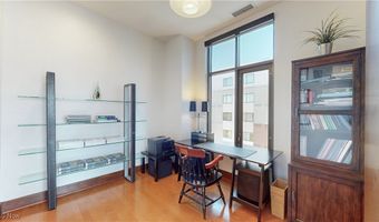 21 Furnace St 805, Akron, OH 44308