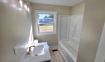 418 E Clayton St, Baldwyn, MS 38824