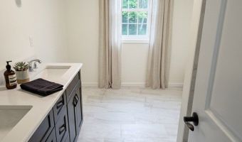 20 Gino Dr, Bristol, CT 06010