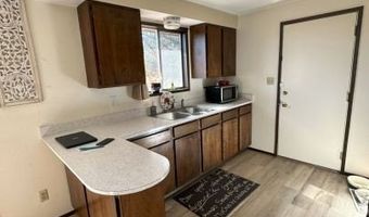 305 5th St, Alturas, CA 96101