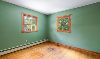 88 Pleasant Ave, Burlington, VT 05408