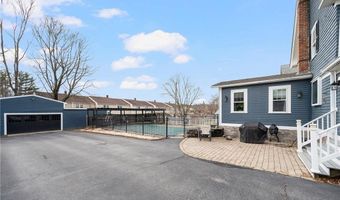 15 Park Ave, Burrillville, RI 02830