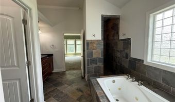 134 Deer Run Rd, Atchison, KS 66002