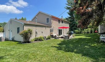 162 Ivy Hill Dr, Aberdeen, NJ 07747
