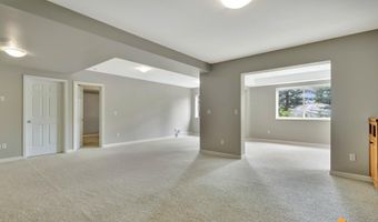 16268 Noble Point Dr, Anchorage, AK 99516
