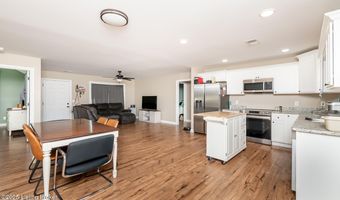 121 Shallow Springs Ct, Bardstown, KY 40004